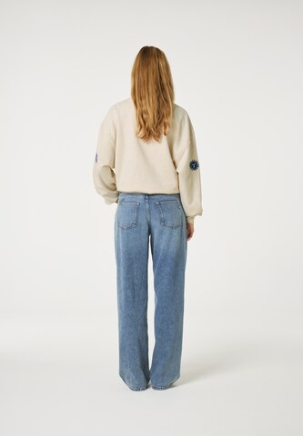 Fabienne Chapot Sweatshirt in Beige