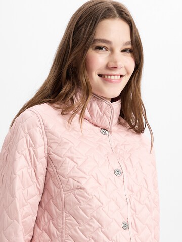 Barbara Lebek Between-season jacket in Pink