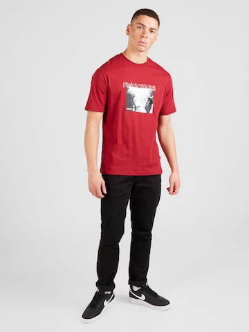 T-Shirt 'TeScorpion' BOSS en rouge