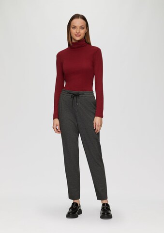 s.Oliver Tapered Broek in Zwart