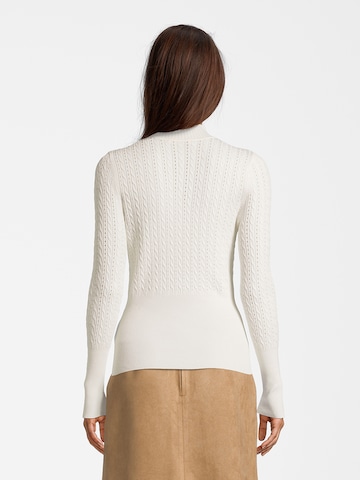 Orsay Pullover in Weiß