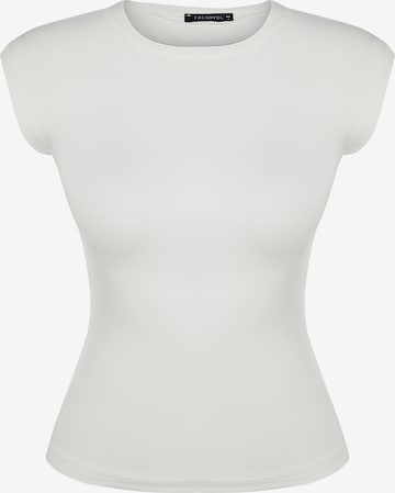 Trendyol Μπλουζάκι σε μπεζ: μπροστά