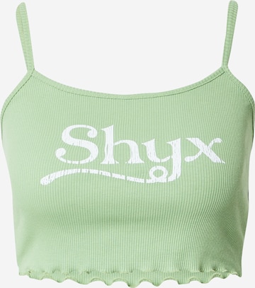 Top 'Fray' di SHYX in verde: frontale