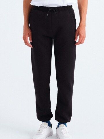Rockupy Regular Sporthose 'Lenny' in Schwarz