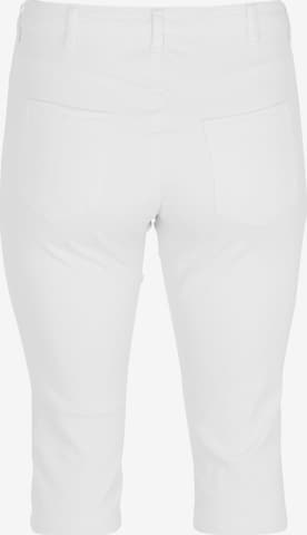 Zizzi - Slimfit Vaquero 'Amy' en blanco