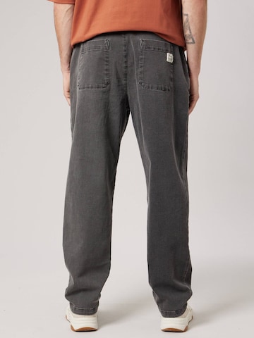 Deeluxe Loosefit Broek in Grijs