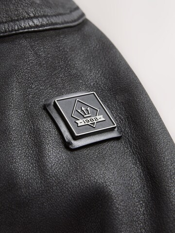 Next Between-season jacket in Black