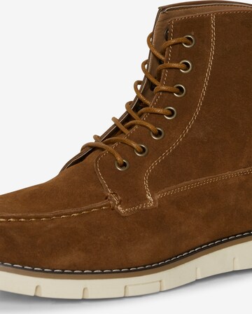 BLEND Lace-Up Boots in Brown