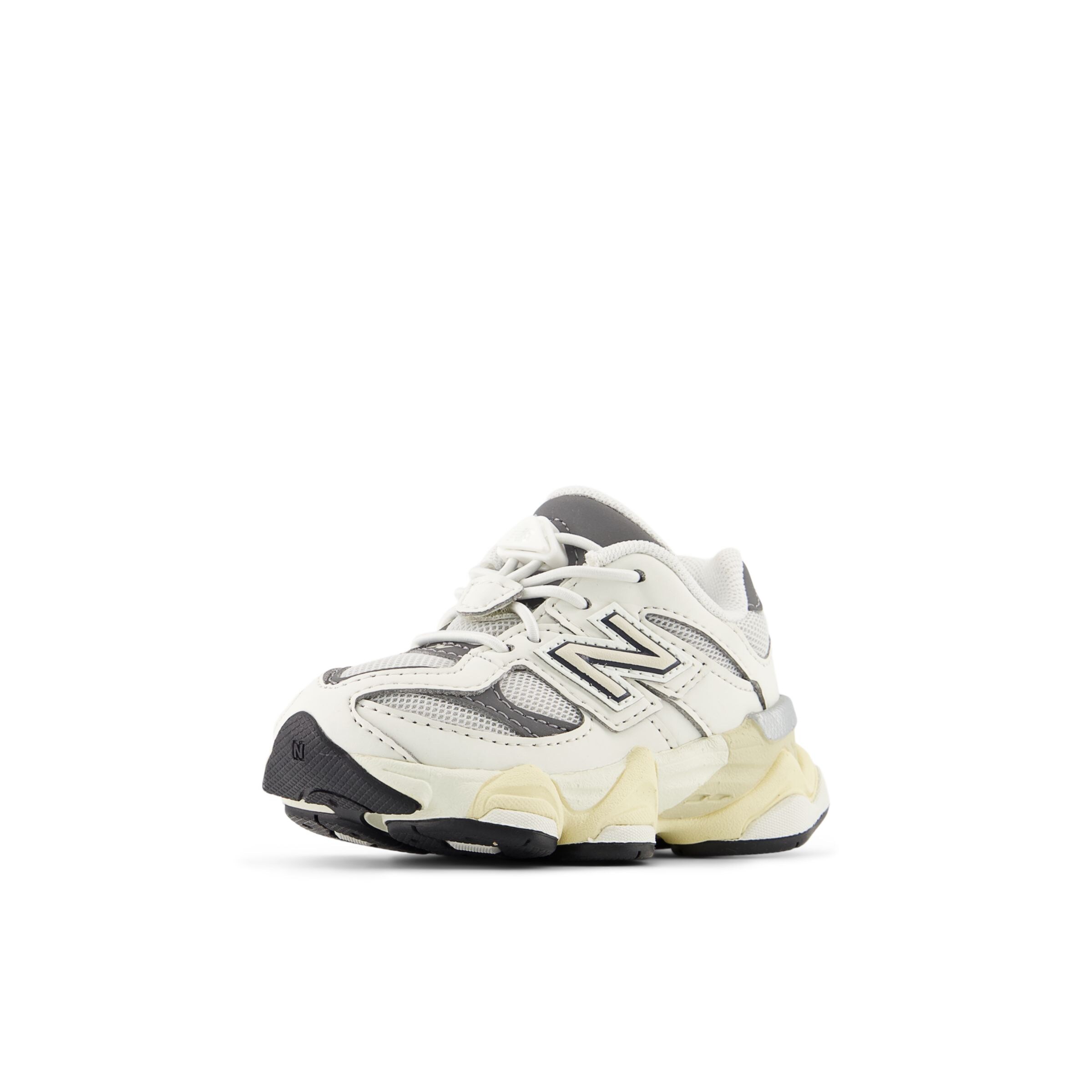new balance '9060'. in Weiß