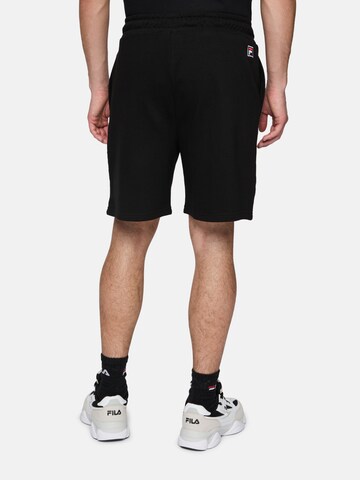 FILA - Loosefit Pantalón 'LAMSWAARDE' en negro