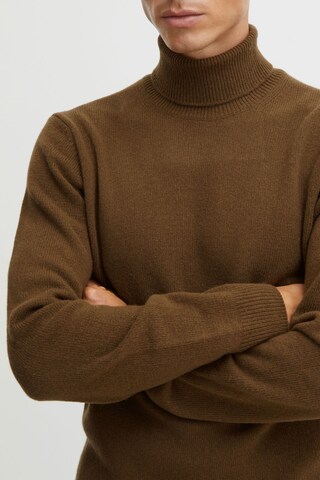 Casual Friday Pullover 'Karl' in Braun