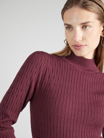 Pull-over 'WILLA' ONLY en rouge