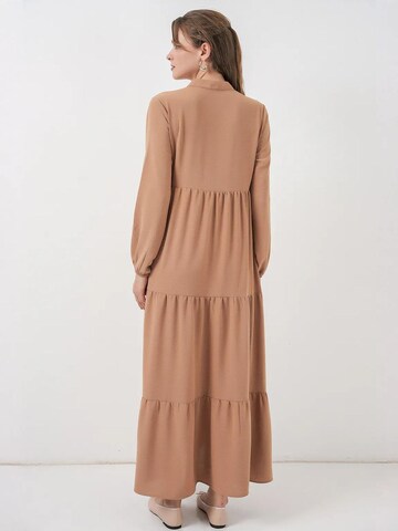 Bigdart Dress in Beige