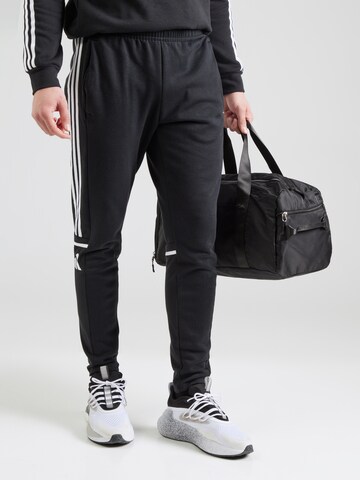 Tapered Pantaloni sportivi 'Squadra 25' di ADIDAS PERFORMANCE in nero: frontale