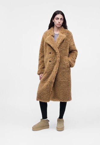 UGG - Sobretudo de inverno 'Gertrude II' em castanho: frente
