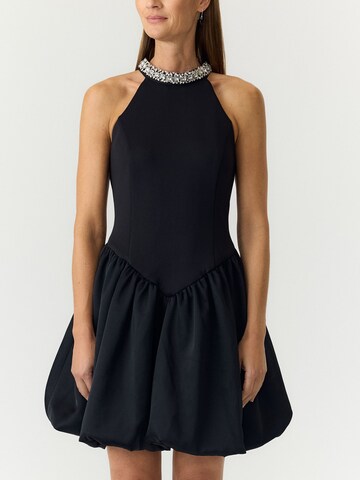 YAS - Vestido de gala 'YASHali' en negro