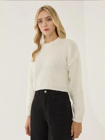 Hiccup Pullover in Weiß