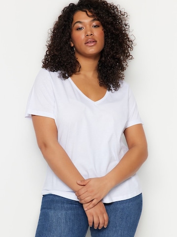 T-shirt Trendyol Curve en noir : devant
