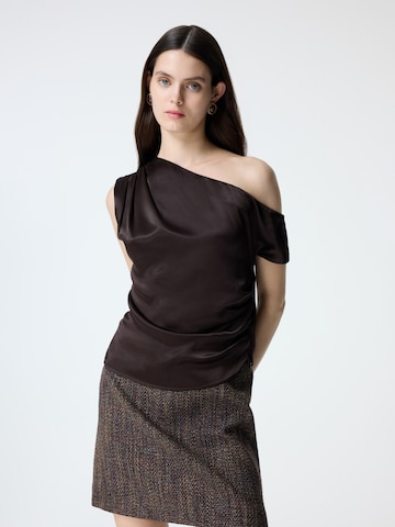 Haut adl en marron