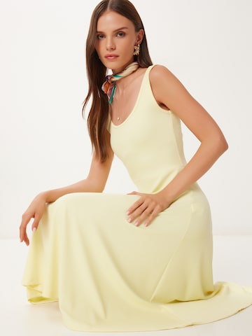 Happiness İstanbul Šaty - Žltá