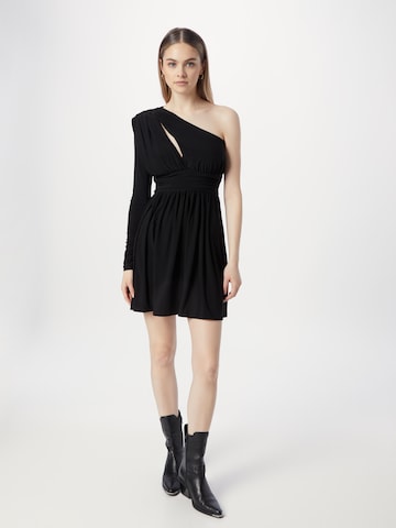 Robe Trendyol en noir : devant