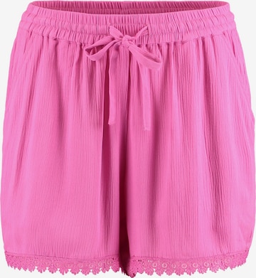 Hailys Regular Shorts 'Ma44vy' in Pink: predná strana
