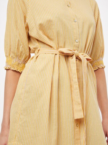 Robe-chemise 'ANNABELLE' VERO MODA en jaune