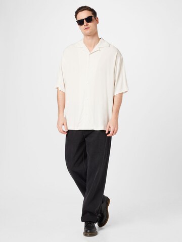 WEEKDAY Comfort fit Button Up Shirt 'Coffee' in White