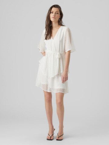 VERO MODA - Vestido 'LOVA' en blanco