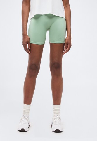 NIKE Skinny Sportnadrágok 'Pro' - zöld: elől
