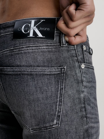 juoda Calvin Klein Jeans Siauras Džinsai