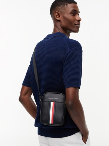 TOMMY HILFIGER Crossbody bag in Black