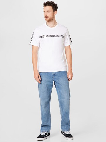 LEVI'S ® Shirt 'Relaxed Fit Tee' in Wit