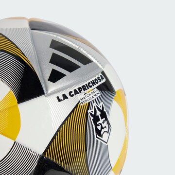 ADIDAS PERFORMANCE Ball in White