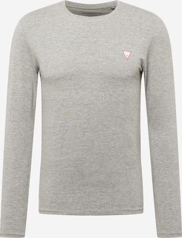 T-Shirt GUESS en gris : devant