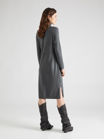 Robes en maille s.Oliver en gris