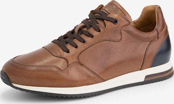 DenBroeck Sneakers laag in Bruin: voorkant