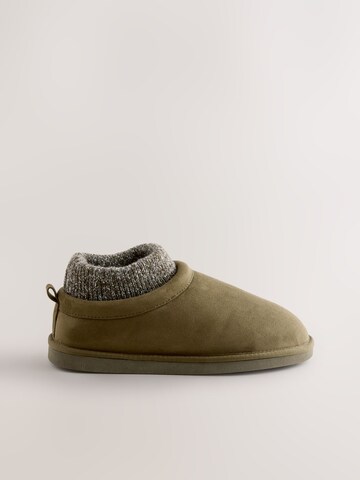 Next Тапки в Зеленый