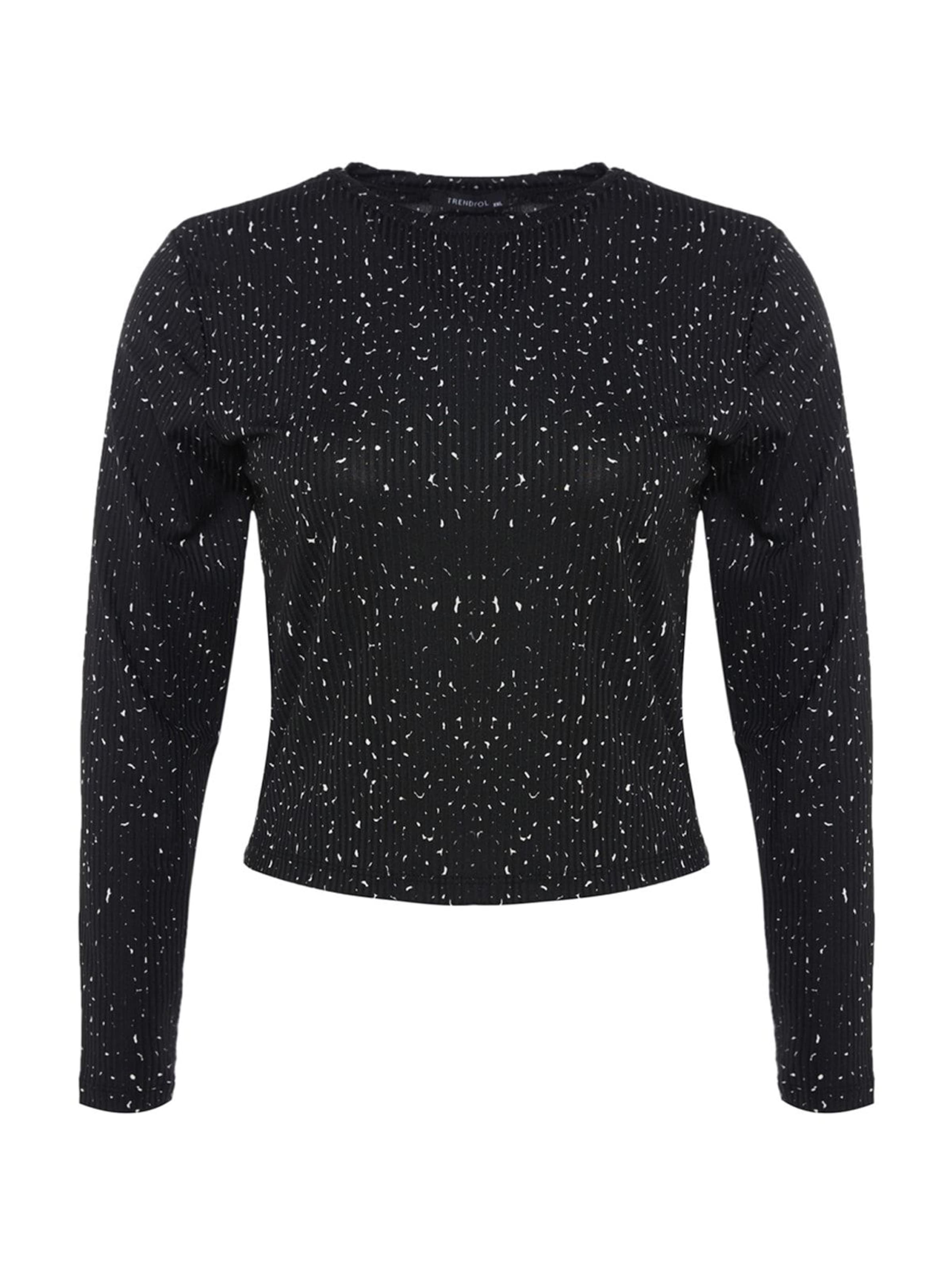 Trendyol Curve Blouse in Black: front