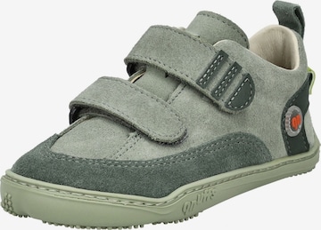 Chaussure basse Qnuffs en gris : devant