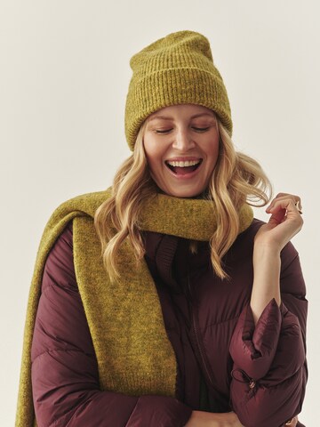 TATUUM Kaulaliina värissä vihreä: etupuoli