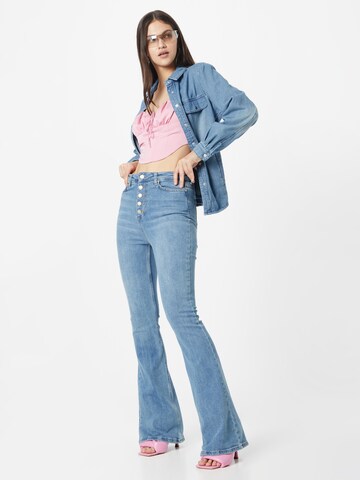 Trendyol Flared Jeans in Blauw