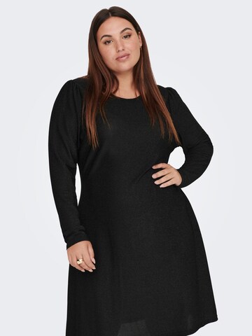 Robe 'Melania' ONLY Carmakoma en noir