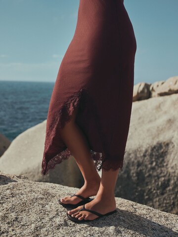 Next Mekko värissä ruskea