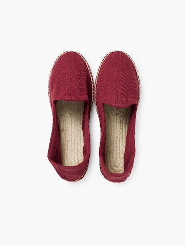 Scarpa bassa di Pisamonas in rosso
