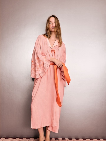 rožinė Rockett St George Chalatas: priekis