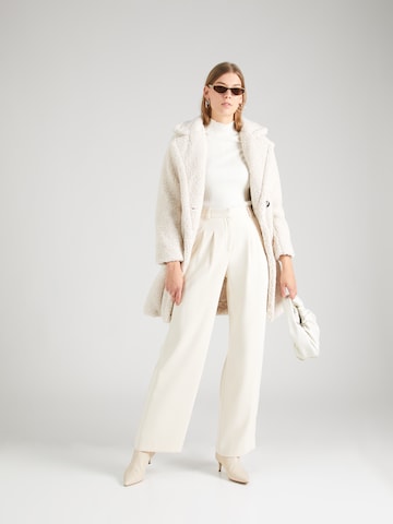 Wide leg Pantaloni con pieghe 'HARRY' di FRENCH CONNECTION in beige