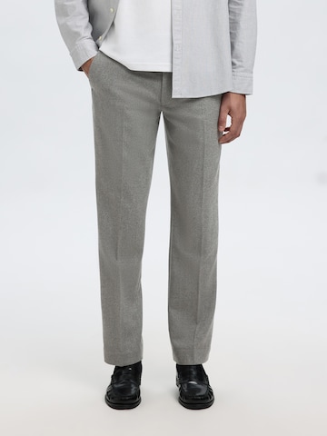 SELECTED - regular Pantalón de pinzas 'SLH196' en gris: frente