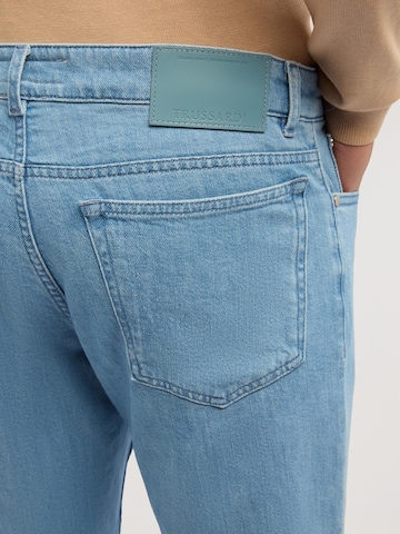Coupe slim Jean Trussardi en bleu
