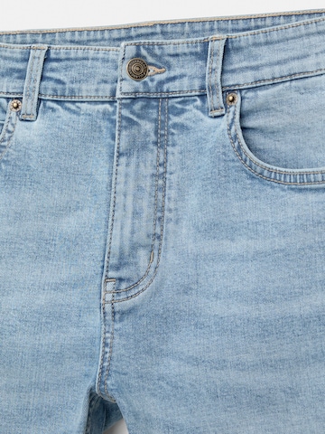 Pull&Bear Slimfit Jeans i blå